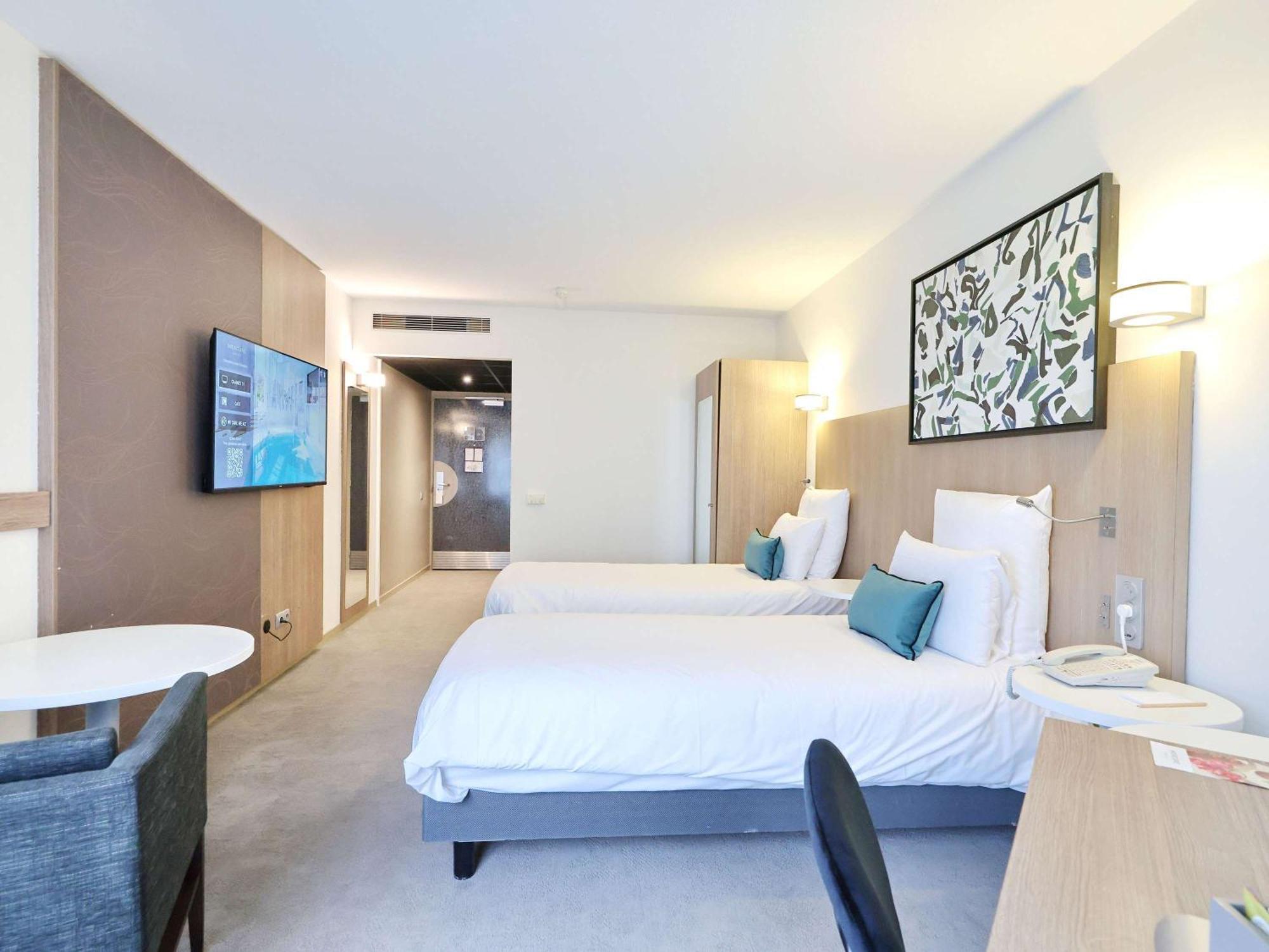 Mercure Grenoble Centre Porte Des Alpes Exteriör bild