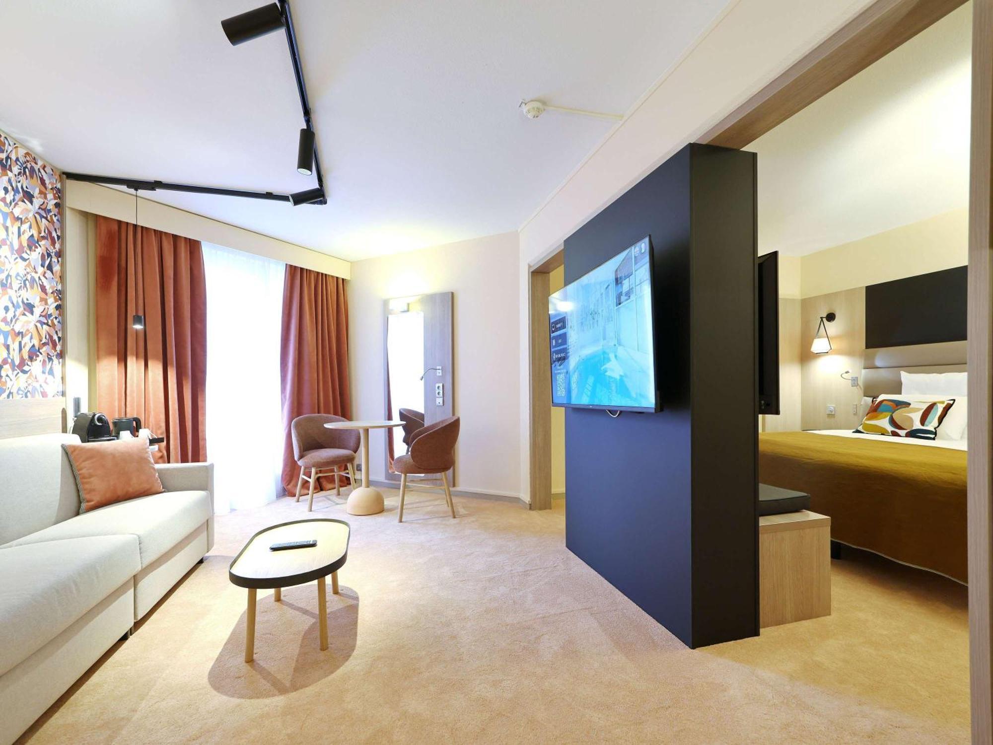 Mercure Grenoble Centre Porte Des Alpes Exteriör bild