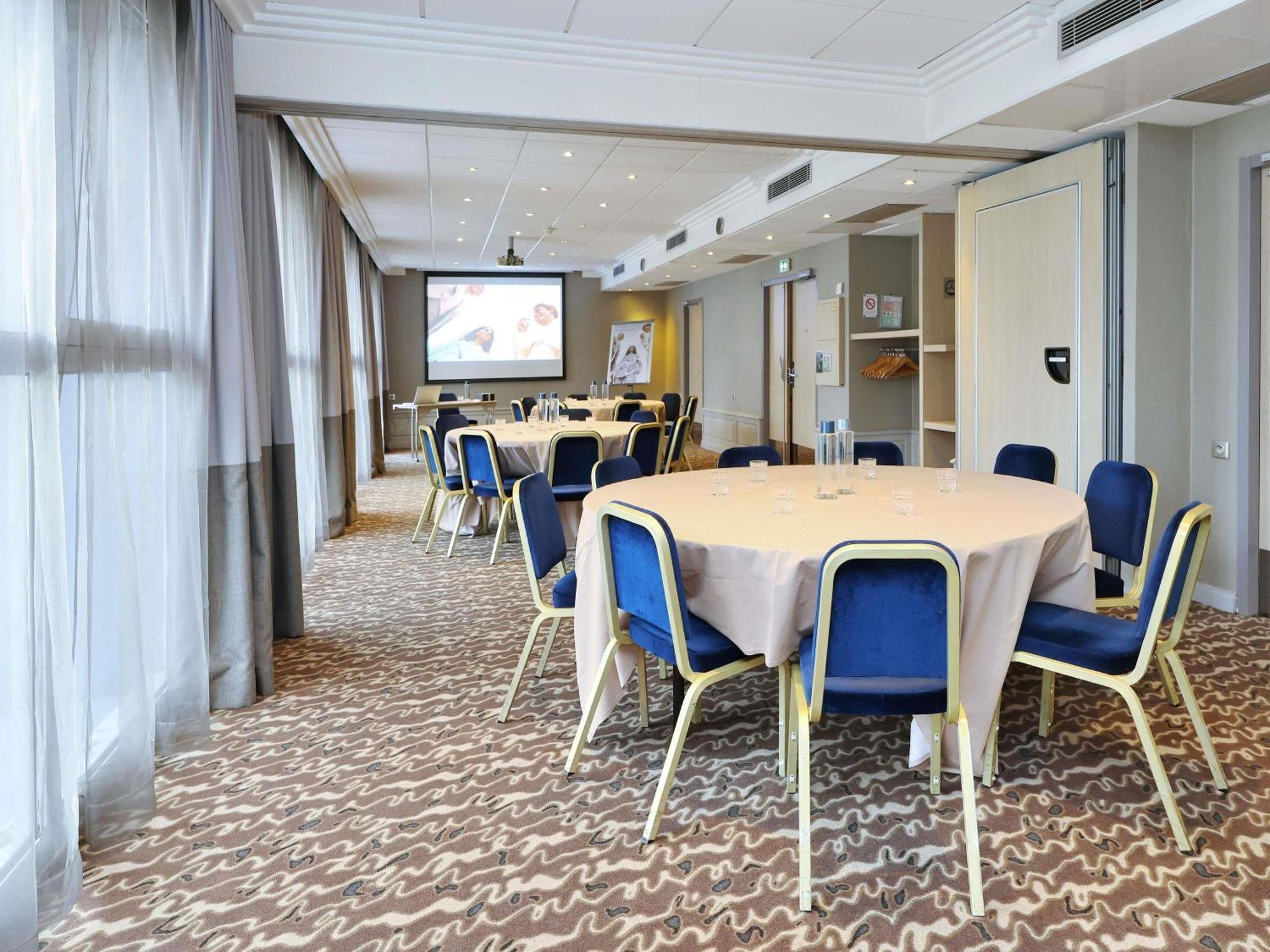 Mercure Grenoble Centre Porte Des Alpes Exteriör bild